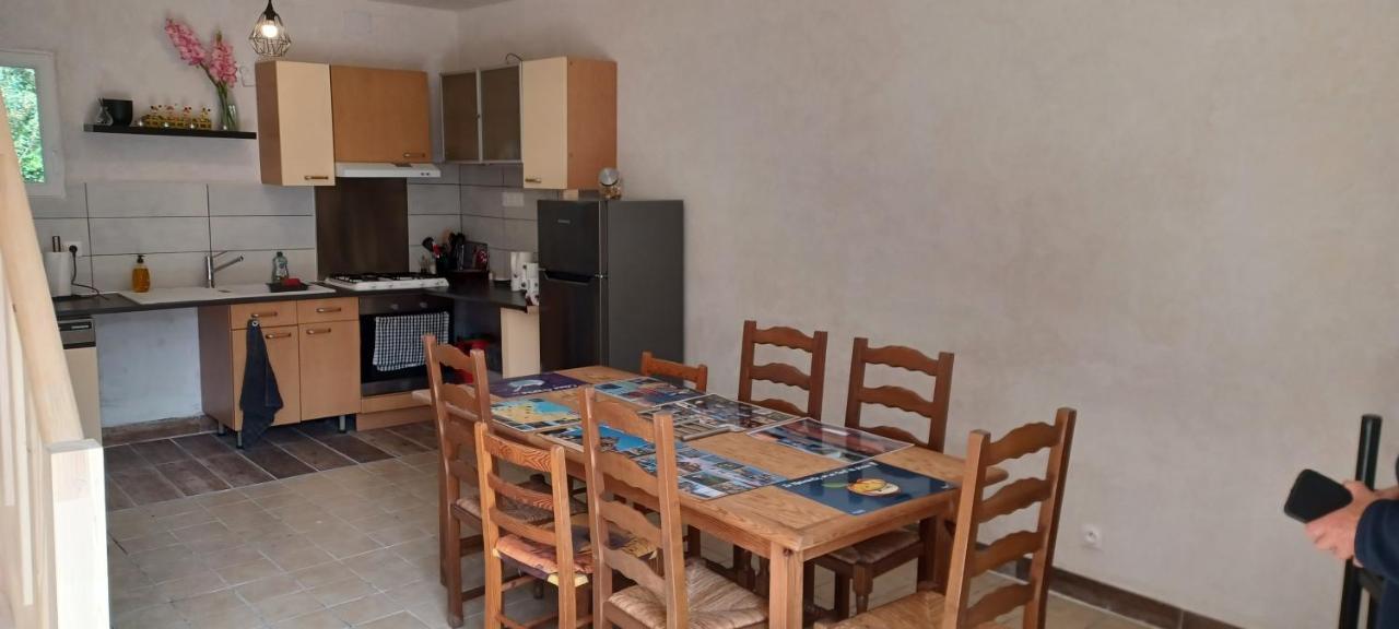 Appartement 4 A 6 Places Osmanville Eksteriør billede